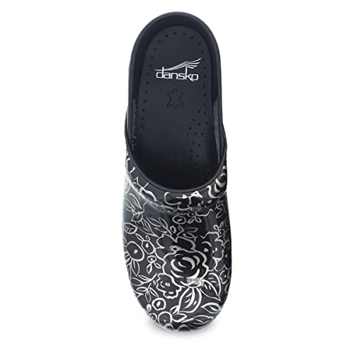 Comfortable Slip-On Clogs for Women in Food Service & Healthcare